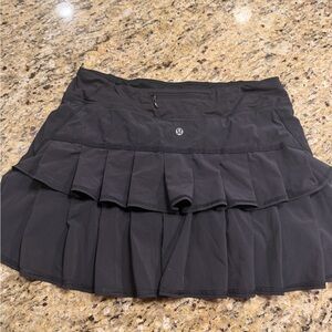 Lululemon  Pace Setter Skirt